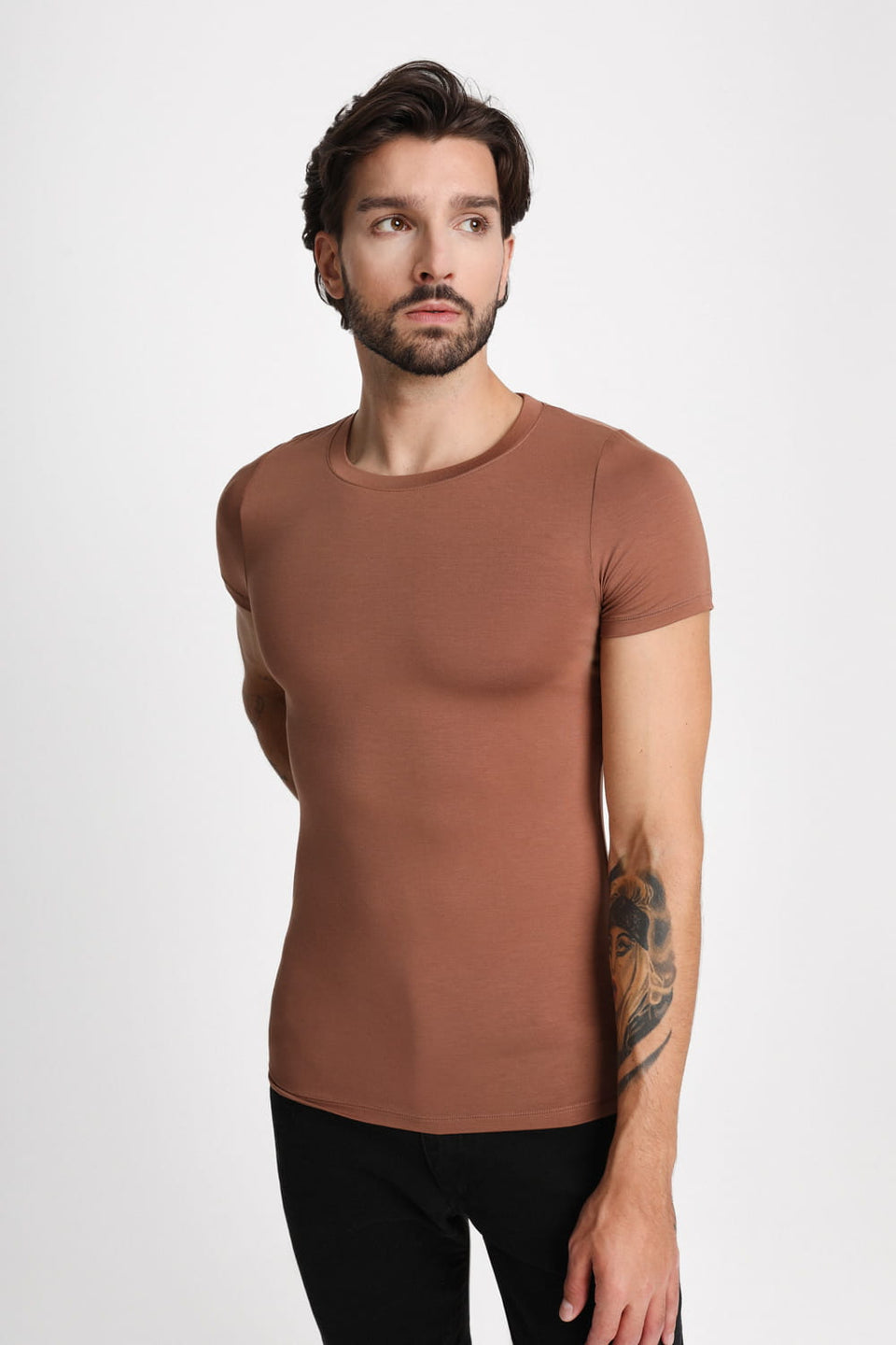 T-shirt Mr Invisible C-neck Chocolate