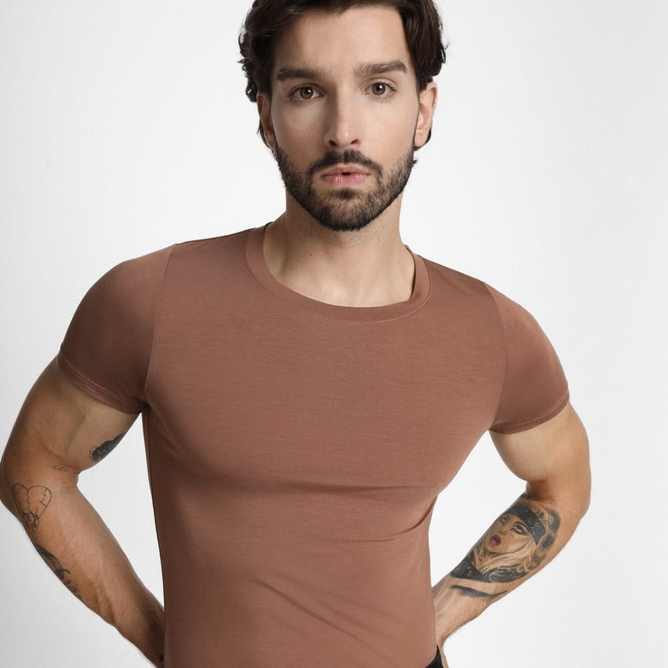 T-shirt Mr Invisible C-neck Chocolate