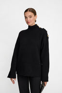Golf Miss Buttoned Black