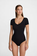 Body Miss Invisible Shortsleeve V-neck Black
