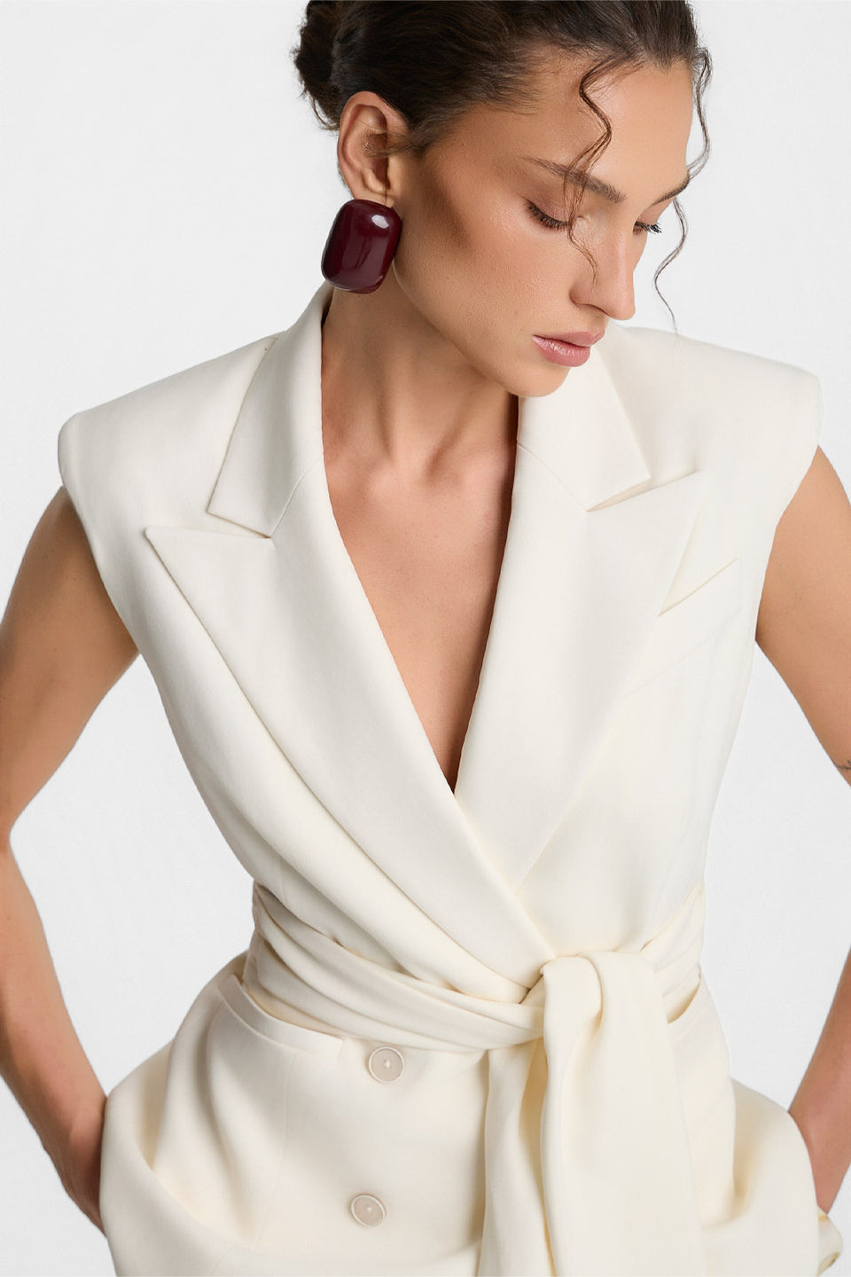 Miss Aria Creme Vest