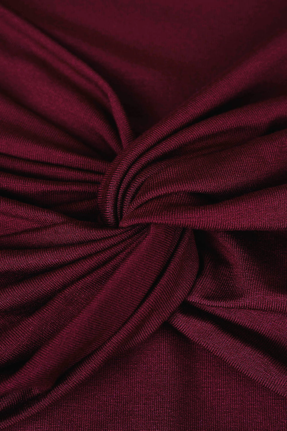 Top Miss Daring Burgundy